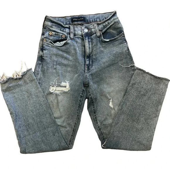 Aeropostale Curvy Mom Ripped Jeans - size 2 - Picture 3 of 5